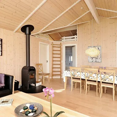 8 Person In Sj Lund Holiday home Hejls